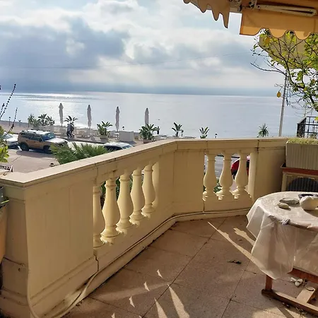 Victoria Apartmán Menton